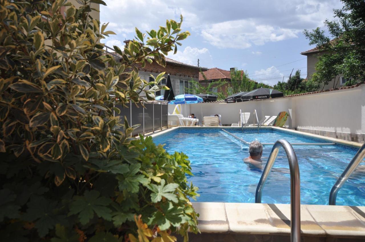 Family Hotel Dalia Velingrad Dış mekan fotoğraf