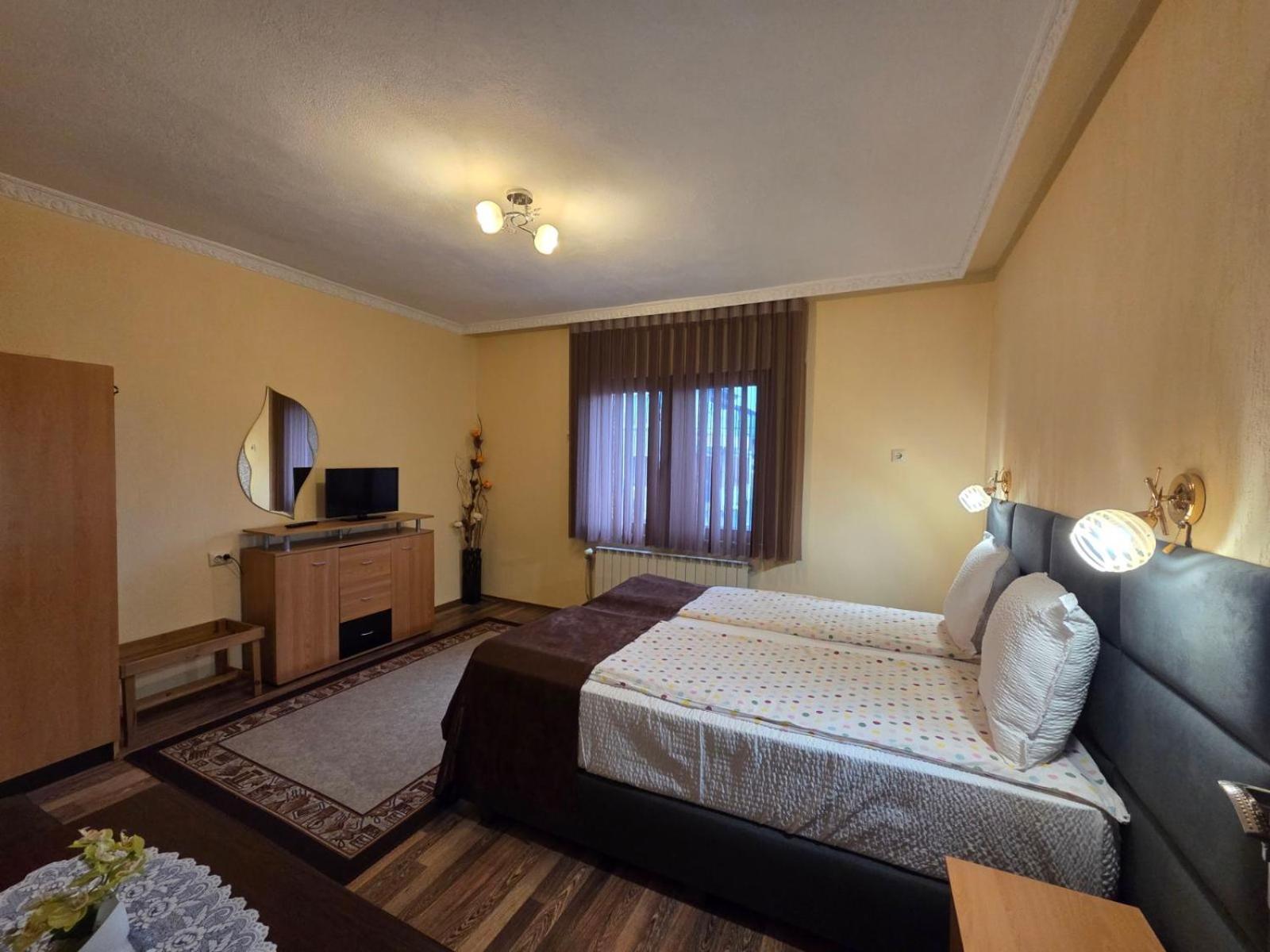 Family Hotel Dalia Velingrad Dış mekan fotoğraf