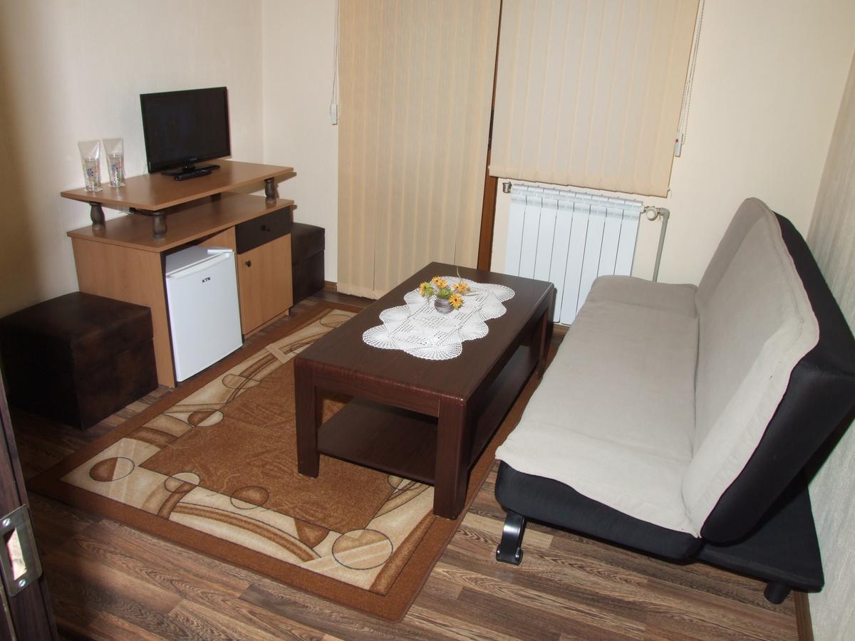 Family Hotel Dalia Velingrad Dış mekan fotoğraf