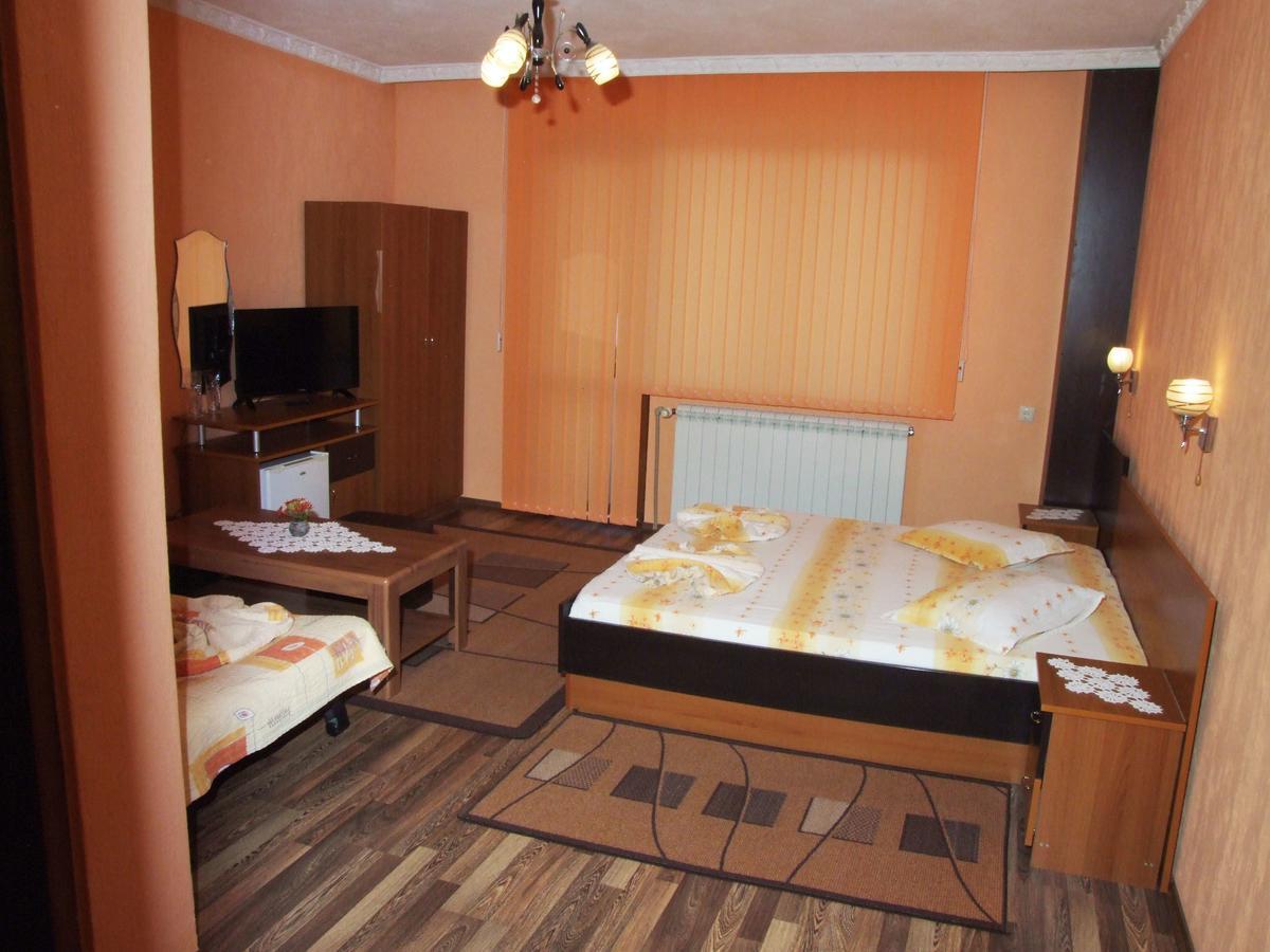Family Hotel Dalia Velingrad Dış mekan fotoğraf